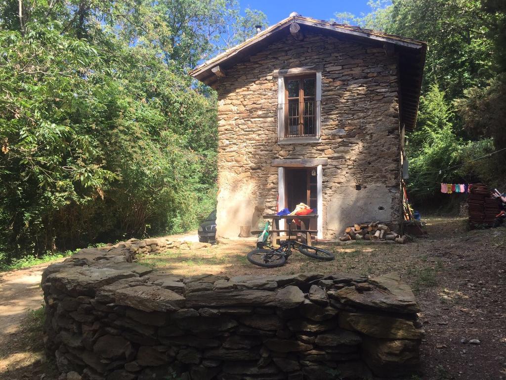 Centro Trekking A Cavallo Monte Brugiana Affittacamere Massa  Esterno foto